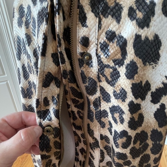 Sharon Young Extra Large Cheetah Print Faux Fur Zippered and Snap Vest Mob Wife - Picture 5 of 11